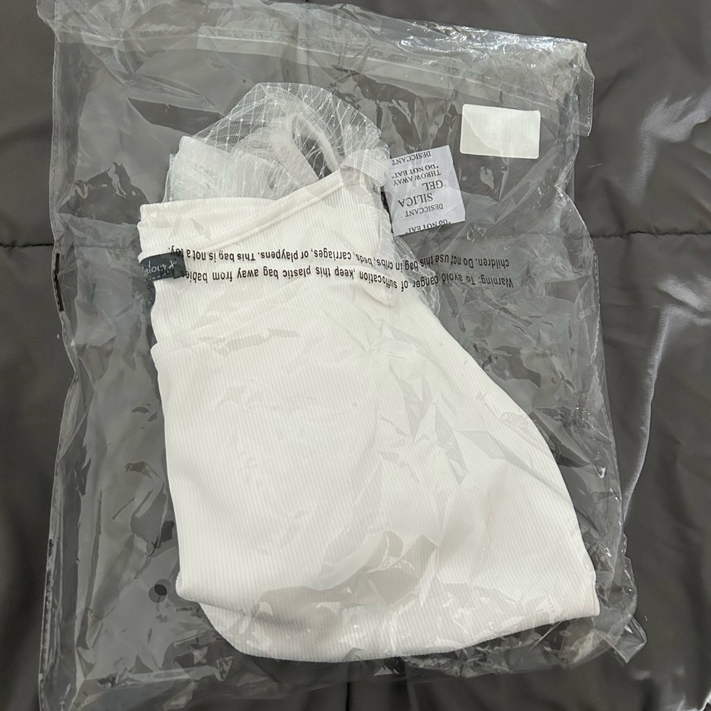 Top - Picture 5 of 5